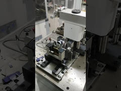 Automatische balanceringsmachine met twee stations horizontaal krachtgereedschap met buitenrotor